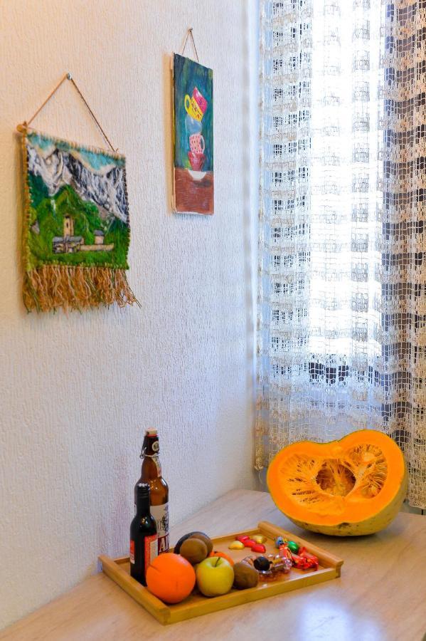 Apartment On Rustaveli Avenue Кутаиси Екстериор снимка